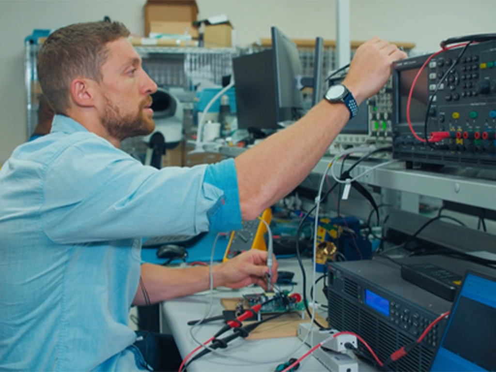 web-image-rf-microwave-engineer